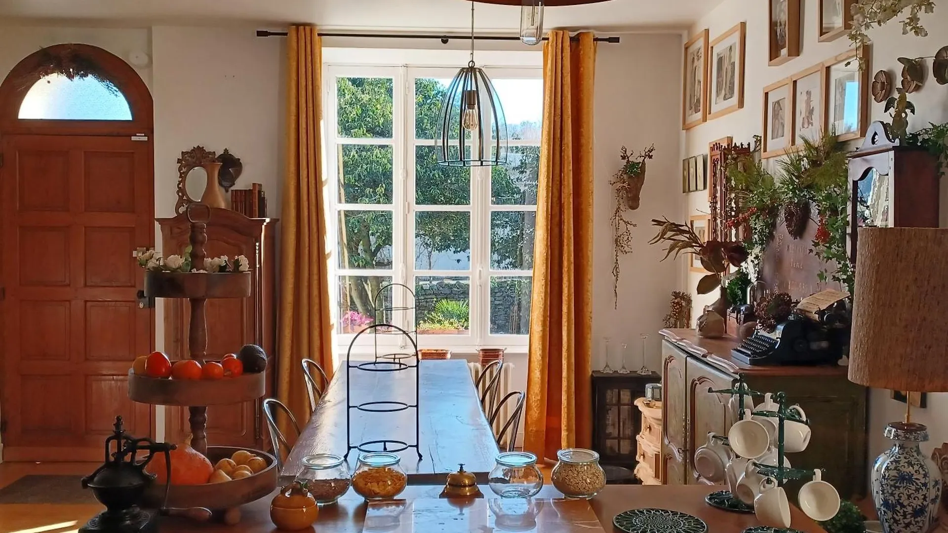 Bed and Breakfast Le Banellou Quimper Frühstückspension